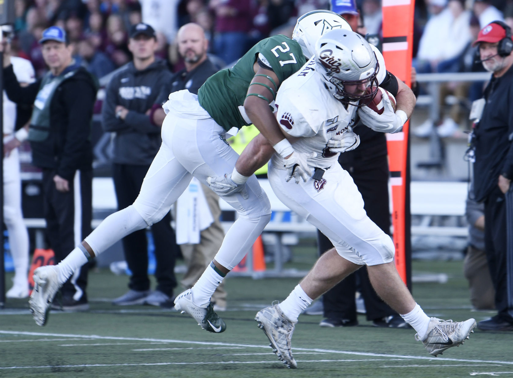 Montana beats Portland State-19-tm .JPG